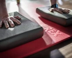 Airex Balance Pad Mini -Fitness Equipment MC0007 web2 gvcn77