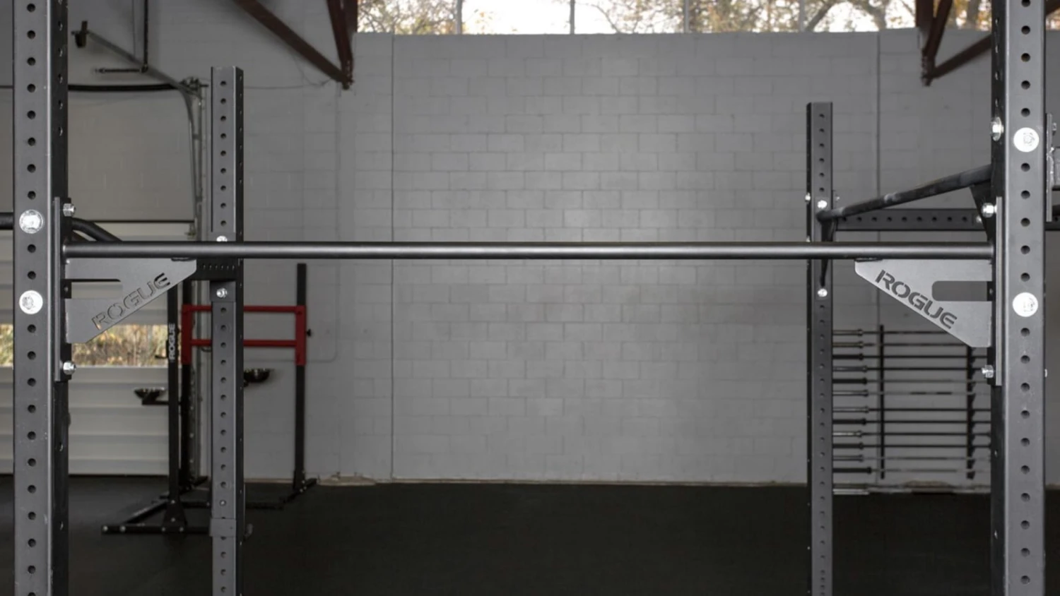 Rogue 70" Single Pull-up Bar 2.0 1 Rogue 70" Single Pull-up Bar 2.0