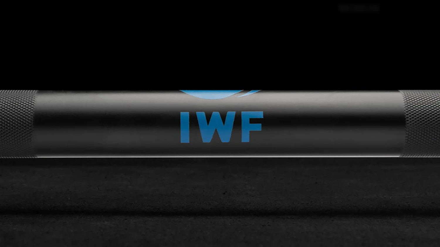 Rogue 28MM IWF Olympic Weightlifting Bar - Cerakote 2 Rogue 28MM IWF Olympic Weightlifting Bar - Cerakote - Image 2