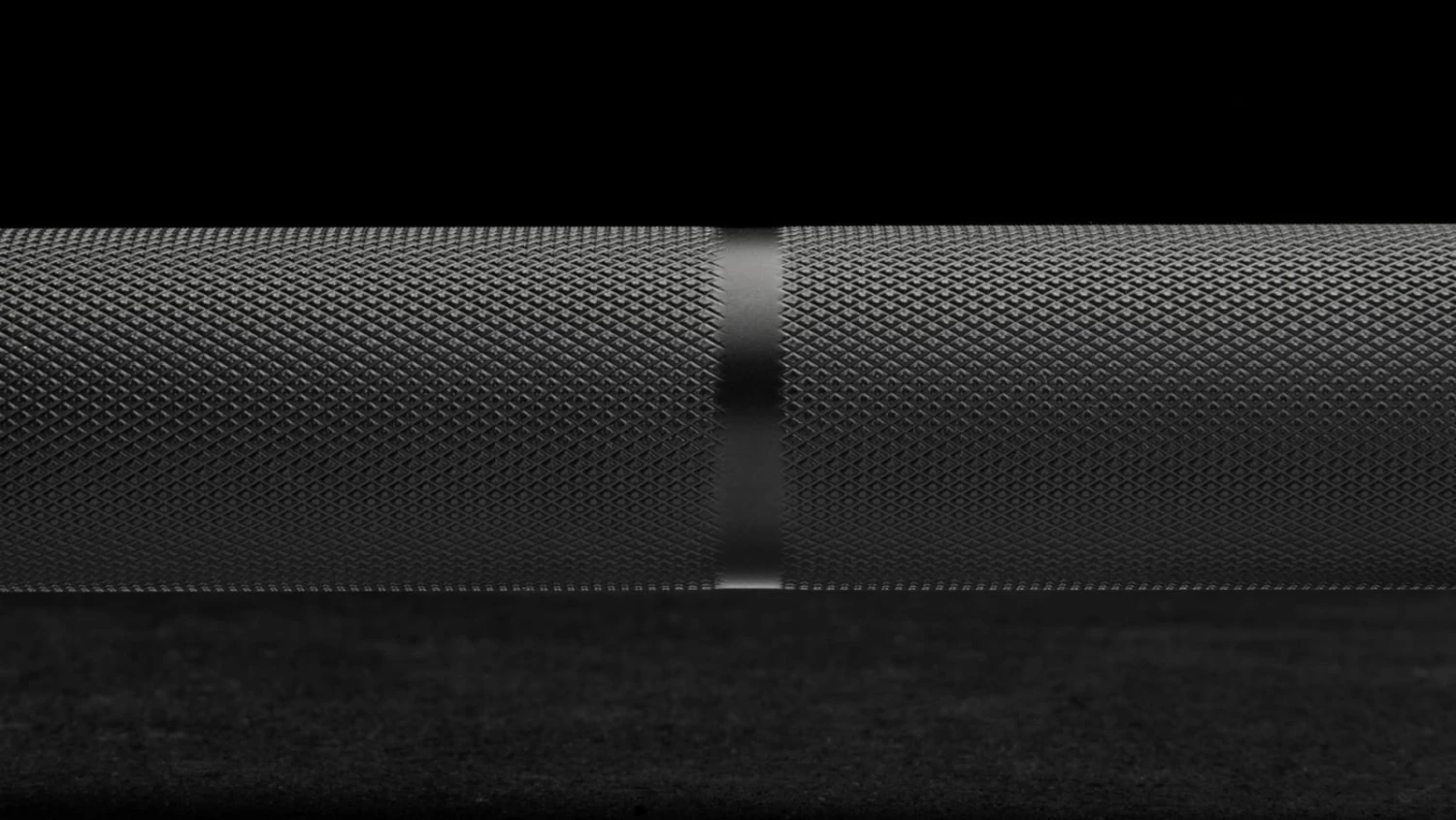 Rogue 28MM IWF Olympic Weightlifting Bar - Cerakote 4 Rogue 28MM IWF Olympic Weightlifting Bar - Cerakote - Image 4