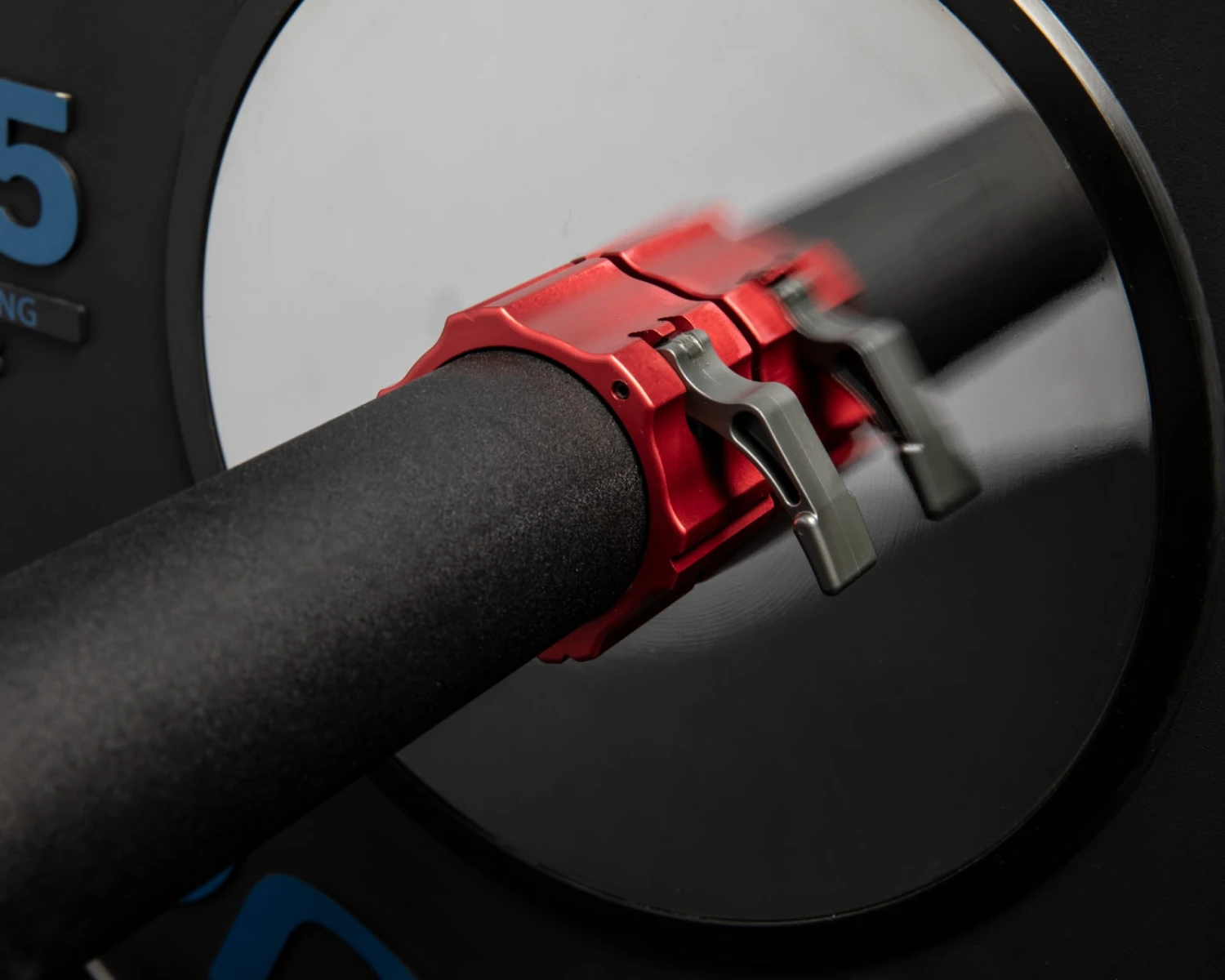 OSO Mighty Axle Collars - Red 4 OSO Mighty Axle Collars - Red - Image 4