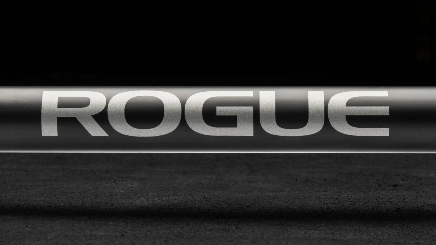 Rogue 25MM IWF Olympic Weightlifting Bar - Cerakote 3 Rogue 25MM IWF Olympic Weightlifting Bar - Cerakote - Image 3