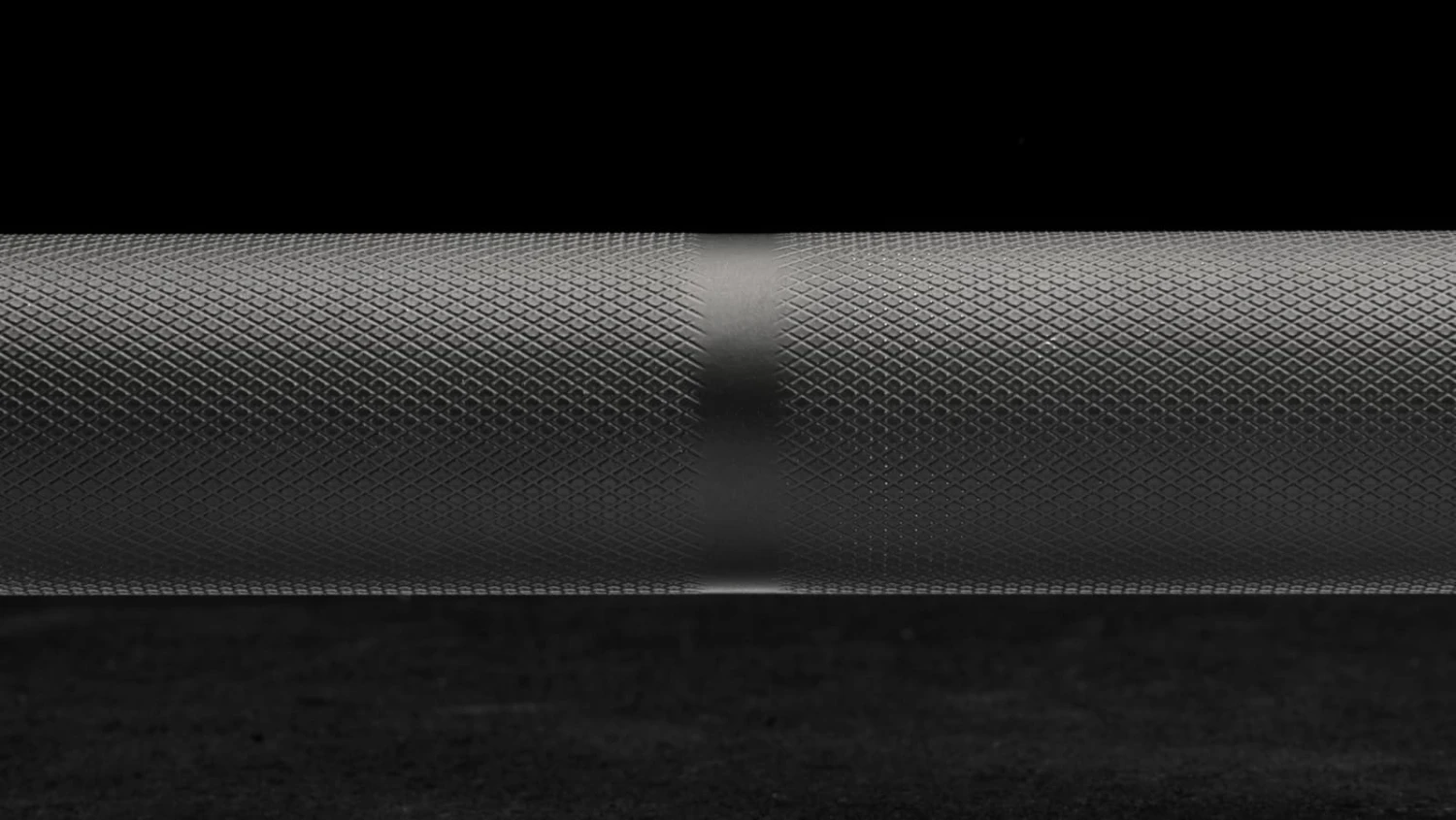 Rogue 25MM IWF Olympic Weightlifting Bar - Cerakote 4 Rogue 25MM IWF Olympic Weightlifting Bar - Cerakote - Image 4