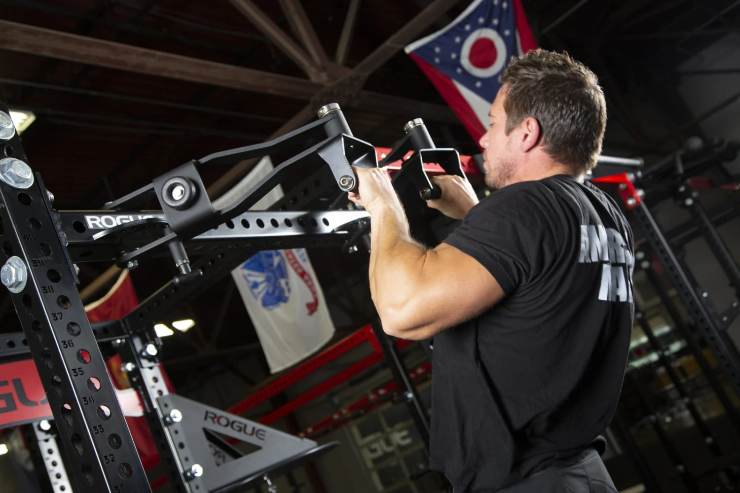 XM-43R Neutral Grip Rotating Pull-up Bar 2 XM-43R Neutral Grip Rotating Pull-up Bar - Image 2