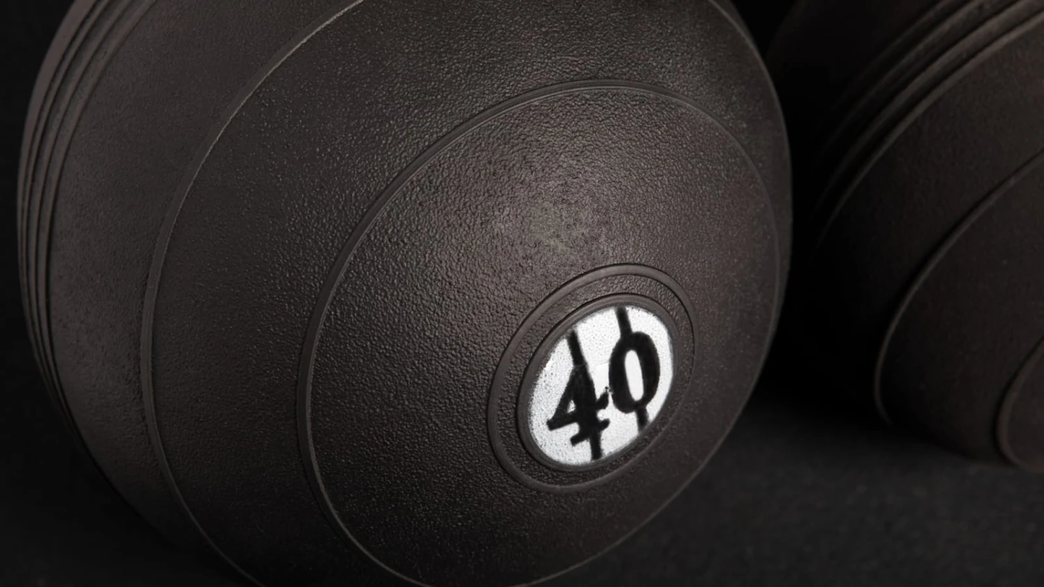 D-ball Medicine Balls 2 D-ball Medicine Balls - Image 2