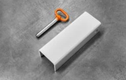 Rogue 2x3" Dry Erase Channel -Fitness Equipment XX3973 WEB2 q7qczw